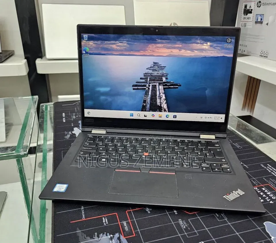 New Laptop Lenovo ThinkPad X390 Yoga 16GB Intel Core i5 SSD 512GB