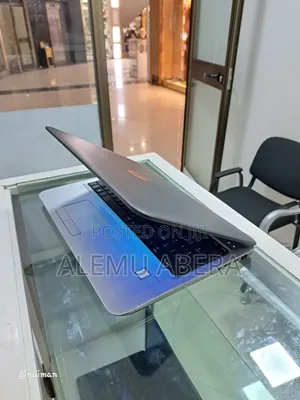 New Laptop HP EliteBook 850 G3 8GB Intel Core i7 SSD 256GB