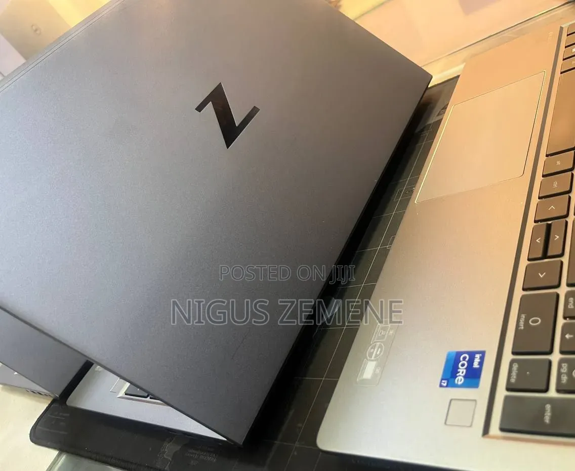New Laptop HP ZBook Power G7 16GB Intel Core i7 SSD 512GB