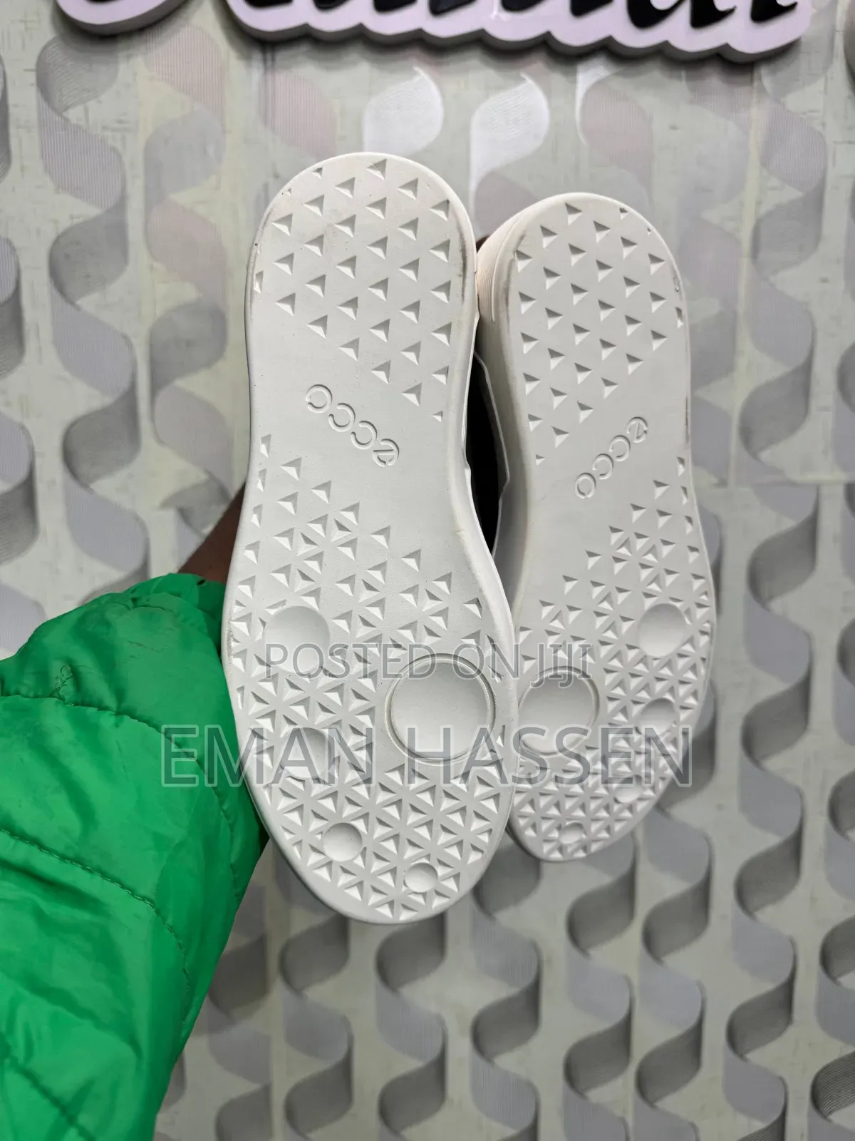 የወንዶች ጫማ Made in Thailand