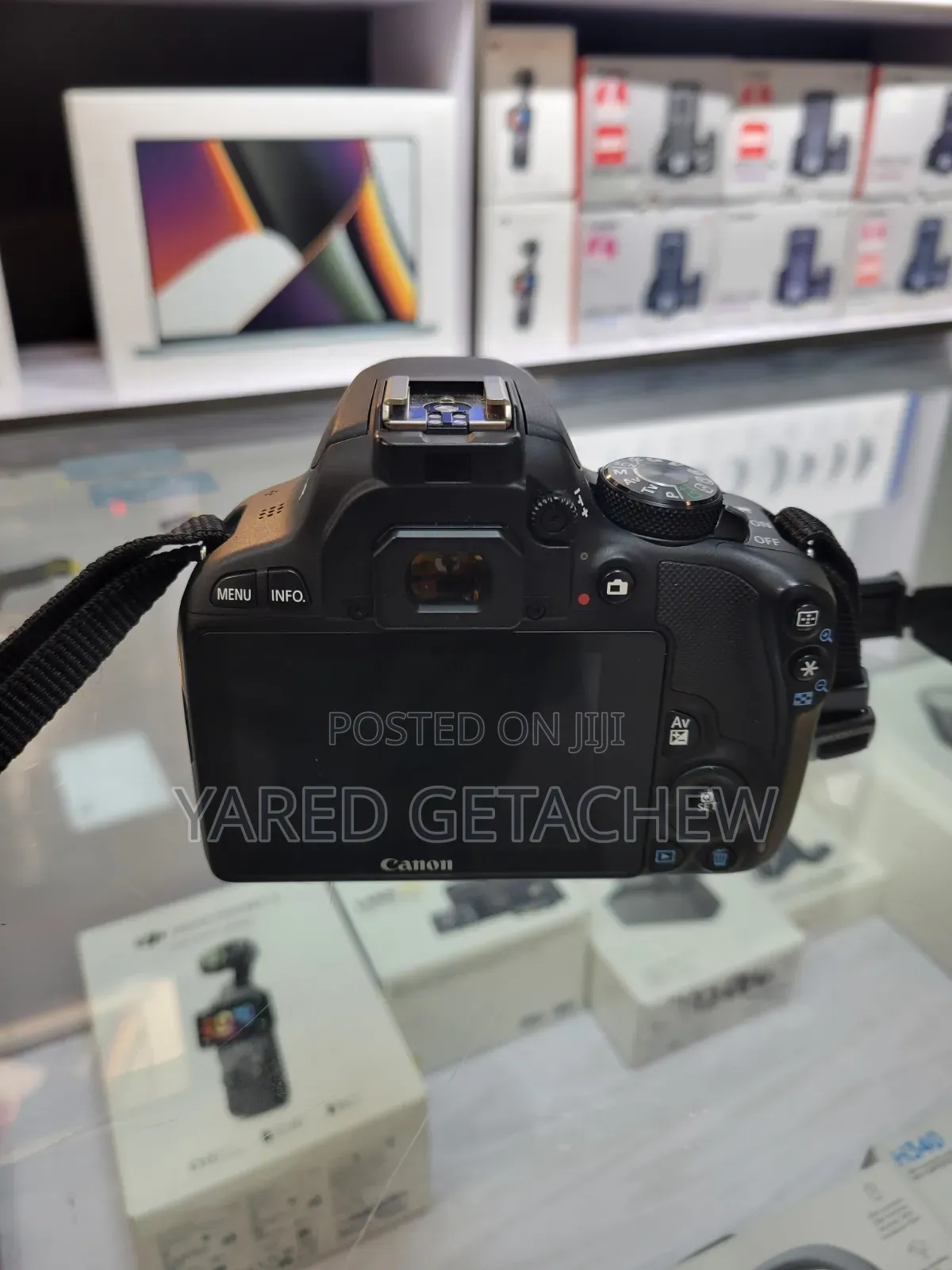 Canon Rebel SL1 / 100D