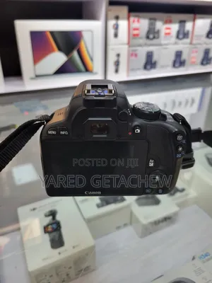 Canon Rebel SL1 / 100D