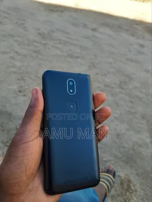Safaricom Neon Ray Pro 16 GB Black