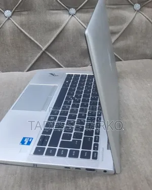 New Laptop HP EliteBook 840 G8 16GB Intel Core i5 SSD 512GB