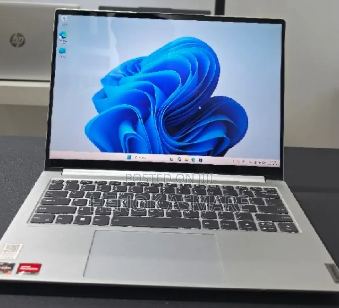 New Laptop Lenovo IdeaPad Z575 16GB AMD Ryzen 7 SSD 512GB