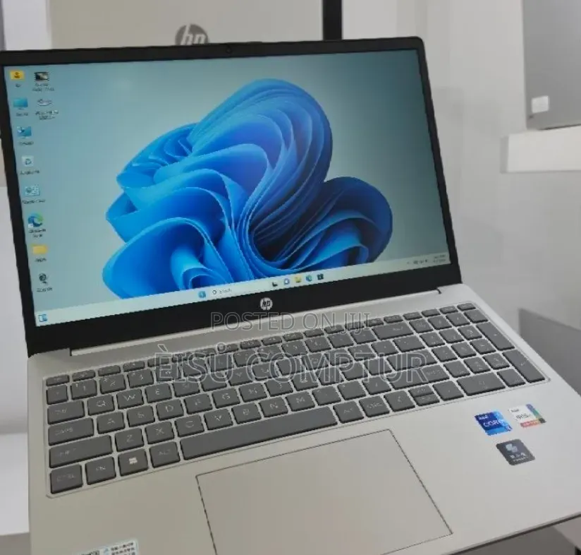 New Laptop HP Stream Notebook 16GB Intel Core i7 SSD 512GB