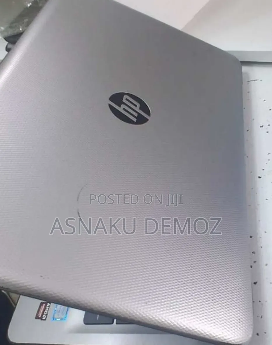 New Laptop HP Stream Notebook 6GB Intel Core i7 HDD 1T