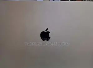 New Laptop Apple MacBook Pro 2021 M1 16GB Apple M1 Pro SSD 512GB