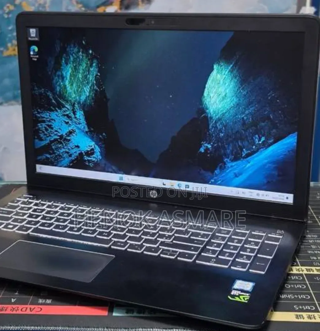 New Laptop HP Pavilion Power 15 8GB Intel Core i7 SSD 2T