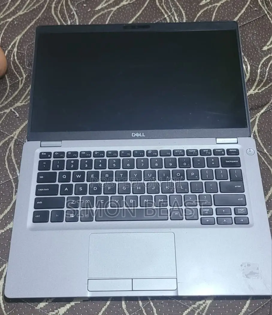 Laptop Dell Latitude 5310 16GB Intel Core i7 SSD 256GB