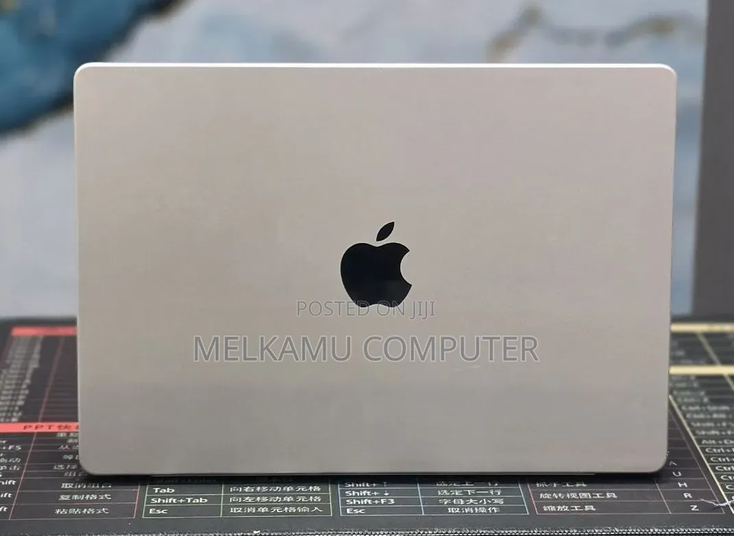 New Laptop Apple MacBook Pro 2021 M1 16GB Apple M1 SSD 512GB