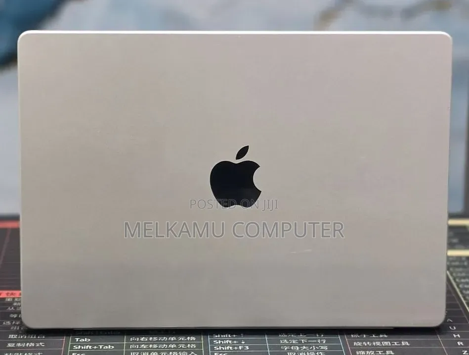 New Laptop Apple MacBook Pro 2021 M1 16GB Apple M1 SSD 512GB
