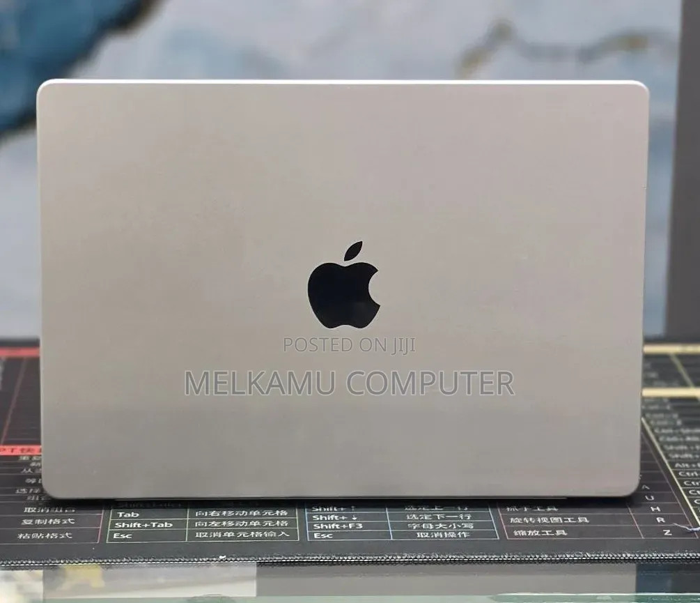 New Laptop Apple MacBook Pro 2021 M1 16GB Apple M1 SSD 512GB