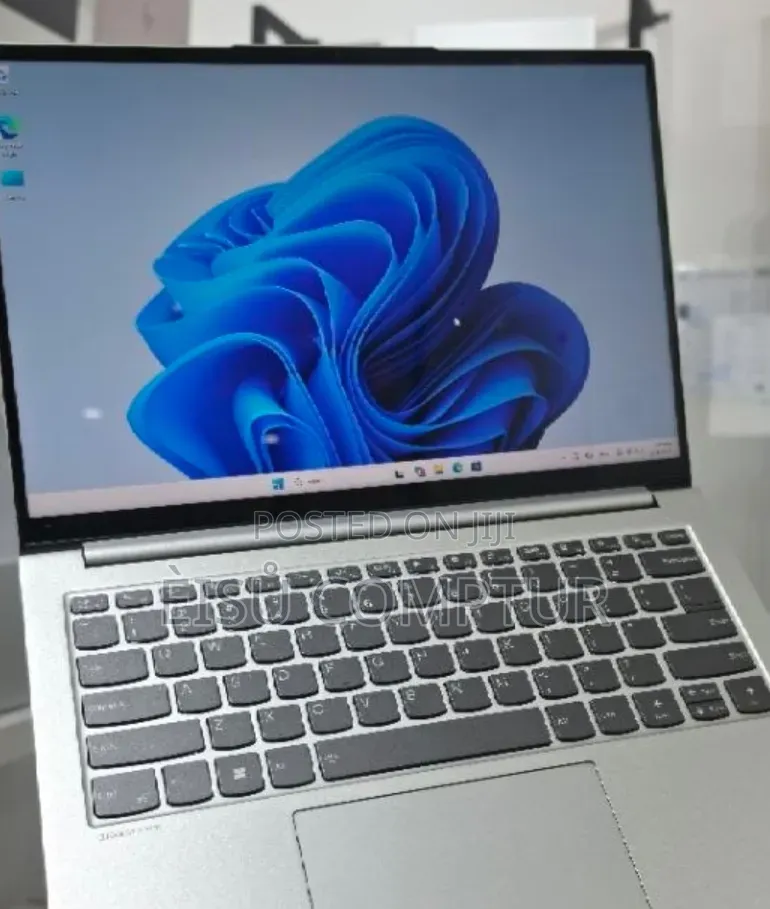 New Laptop Lenovo IdeaPad Z370 16GB AMD Ryzen 7 SSD 512GB