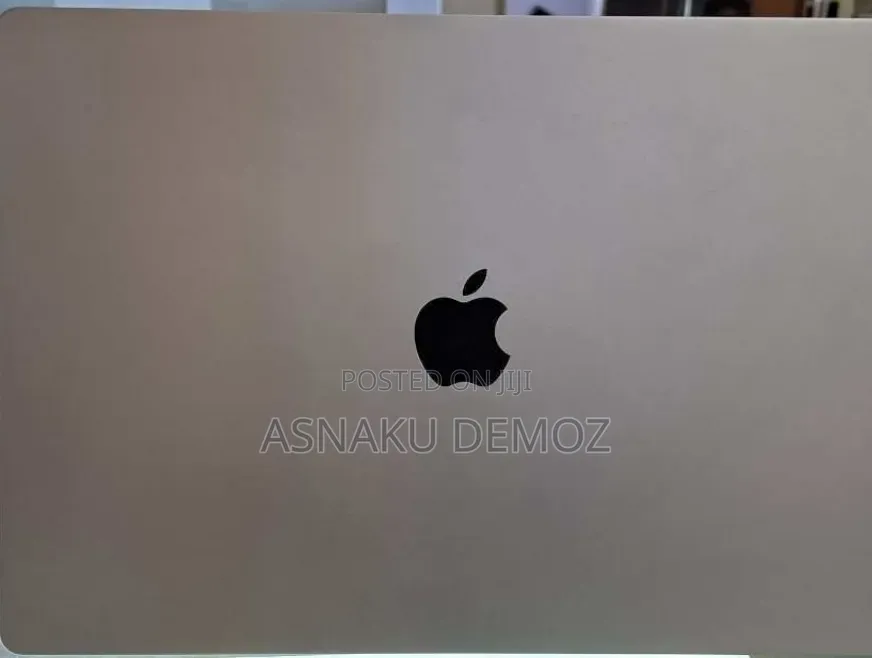 New Laptop Apple MacBook Pro 16GB Apple M1 Pro SSD 512GB