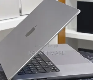 New Laptop Apple MacBook Pro 2021 M1 Max 32GB Apple M1 Max SSD 512GB
