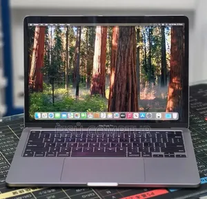 New Laptop Apple MacBook Pro 2021 M1 16GB Apple M1 Pro SSD 256GB