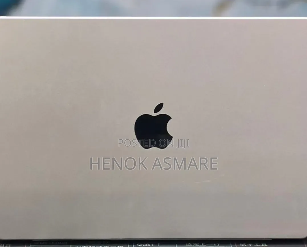 New Laptop Apple MacBook Pro 2021 M1 16GB Apple M1 SSD 1T