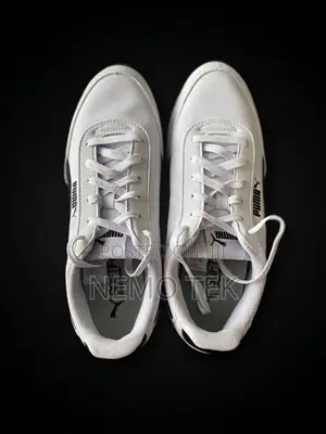 Original PUMA R78 Lightwind Sneaker Size 44