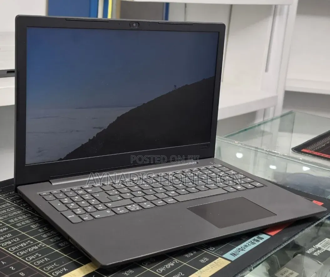 New Laptop Lenovo Ideapad 3 8GB Intel Core 3 HDD 1T