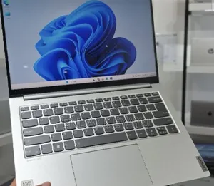 New Laptop Lenovo IdeaPad 1 16GB AMD Ryzen 7 SSD 512GB