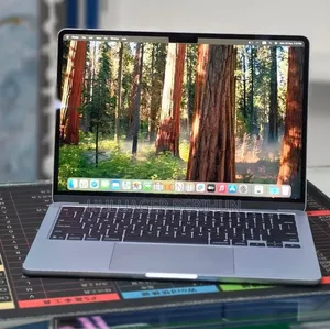 New Laptop Apple MacBook Air 2025 M4 16GB Apple M4 SSD 512GB