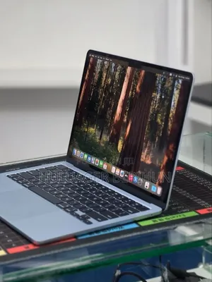 New Laptop Apple MacBook Air 2025 M4 16GB Apple M4 SSD 512GB