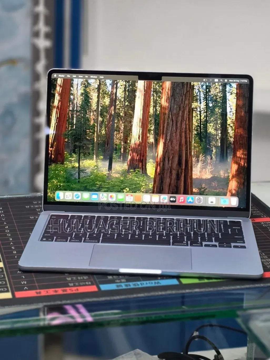 New Laptop Apple MacBook Air 2025 M4 16GB Apple M4 SSD 512GB