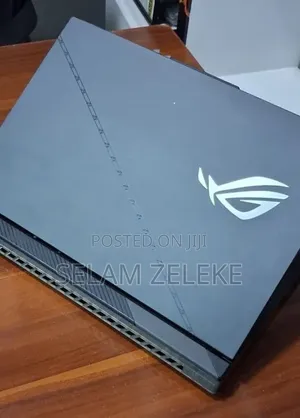 New Laptop Asus 32GB Intel Core i9 SSD 1T