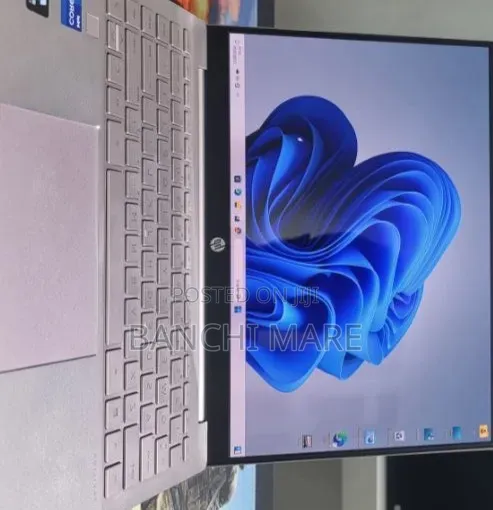New Laptop HP EliteBook 840 G9 16GB Intel Core i7 SSD 512GB