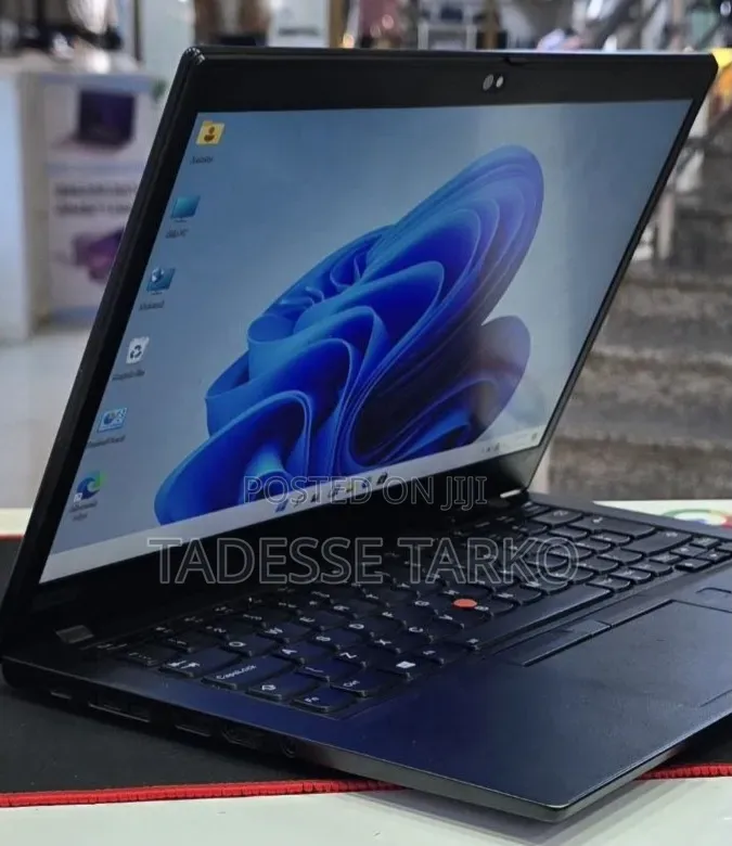 New Laptop Lenovo ThinkPad X13 Gen 2 16GB Intel Core i7 SSD 512GB