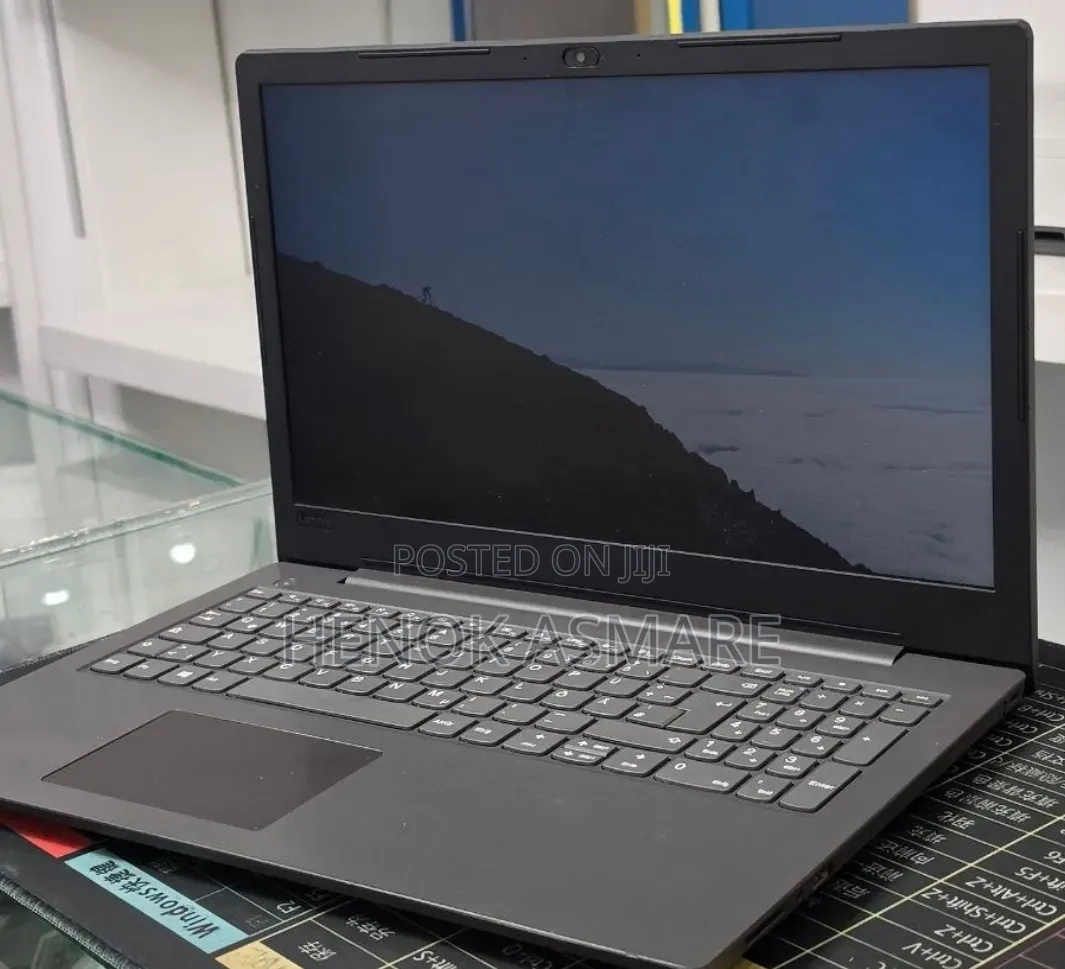 New Laptop Lenovo Ideapad 3 8GB Intel Core i3 SSD 1T