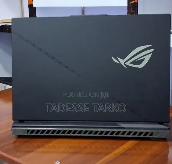 New Laptop Asus ROG Strix G18 32GB Intel Core i9 SSD 1T