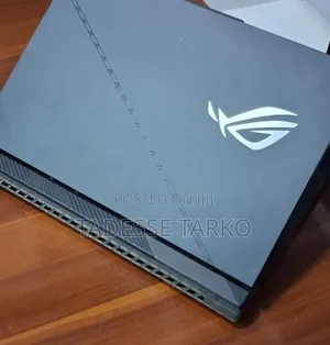 New Laptop Asus ROG Strix G18 32GB Intel Core i9 SSD 1T