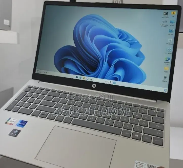 New Laptop HP EliteBook 840 G9 16GB Intel Core i7 SSD 512GB