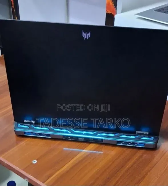 New Laptop Acer Predator Helios Neo 16 16GB Intel Core i9 SSD 1T