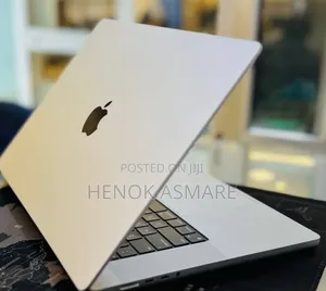 New Laptop Apple MacBook Pro 2021 M1 16GB Apple M1 Pro SSD 512GB