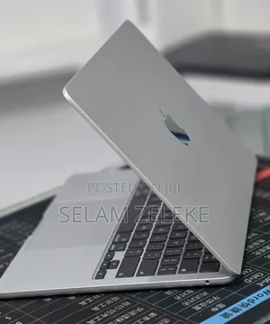 New Laptop Apple MacBook Air 2026 M5 16GB Apple M5 SSD 512GB