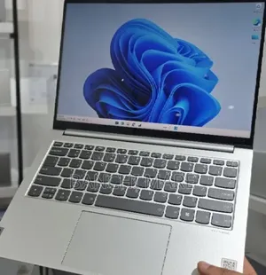 New Laptop Lenovo IdeaPad 130 16GB AMD Ryzen 7 SSD 512GB