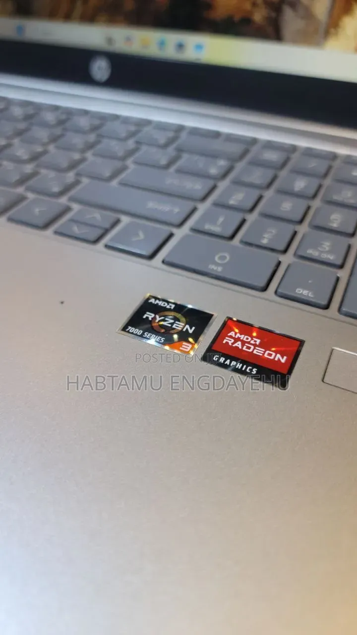 New Laptop HP Stream Notebook 8GB AMD Ryzen 3 SSD 256GB