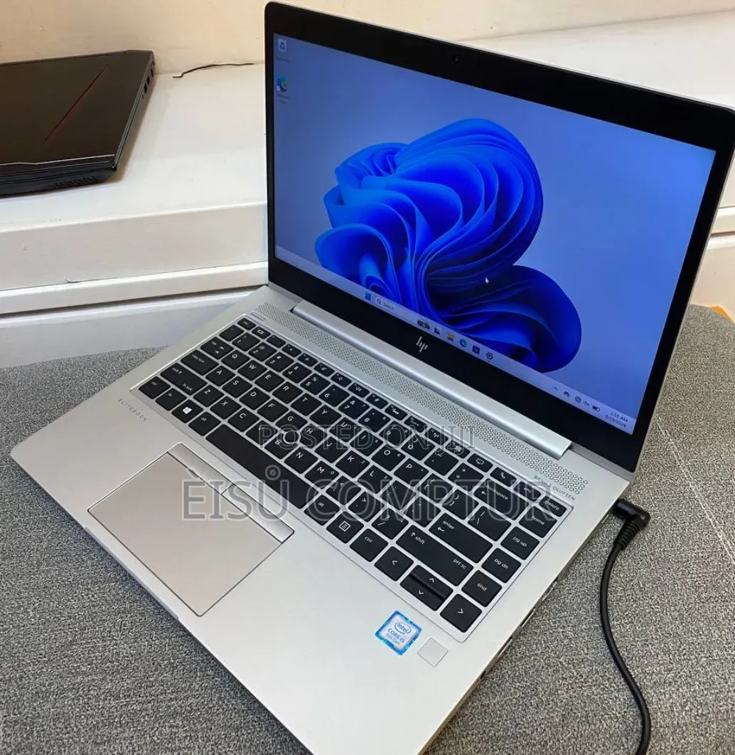New Laptop HP EliteBook 840 G5 8GB Intel Core i5 SSD 512GB