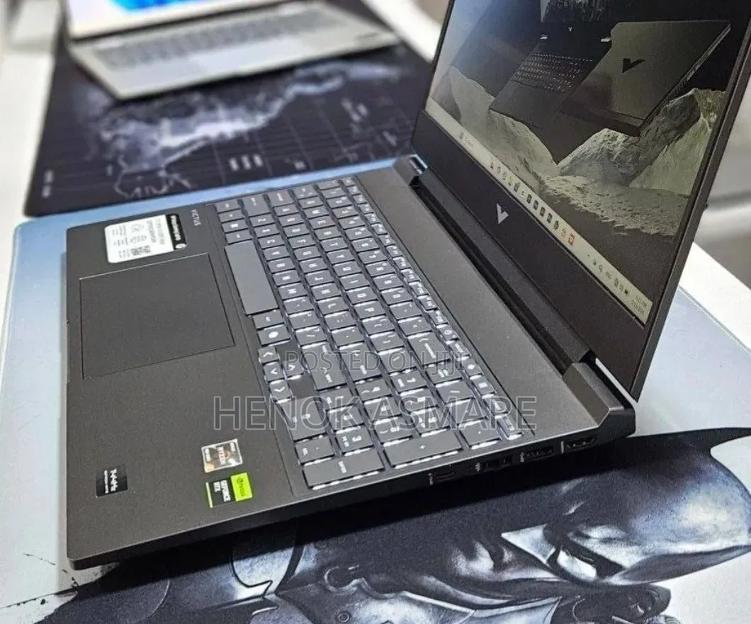 New Laptop HP Victus 15 16GB AMD Ryzen 7 SSD 512GB