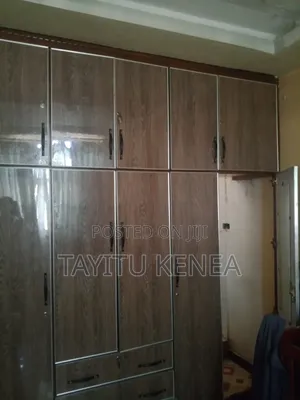 6bdrm House in -, Oromia-Finfinne for sale