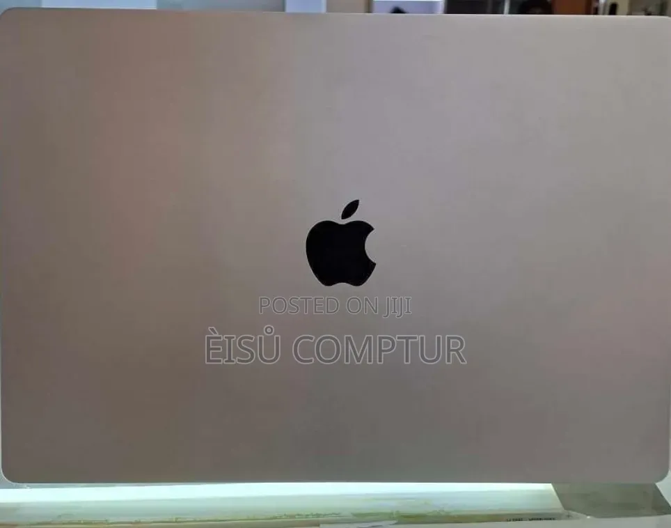 New Laptop Apple MacBook Pro 2021 M1 16GB Apple M1 Pro SSD 512GB
