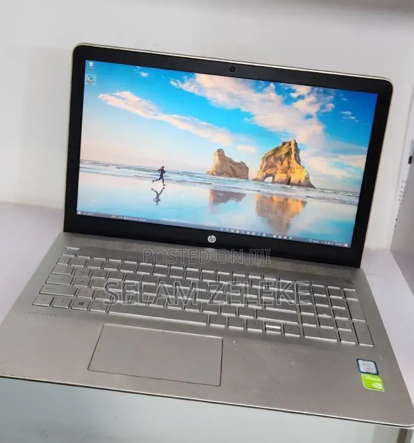 New Laptop HP 8GB Intel Core i5 HDD 1T