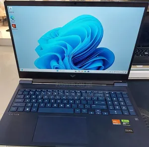 New Laptop HP Victus 16 8GB AMD Ryzen 7 SSD 1T