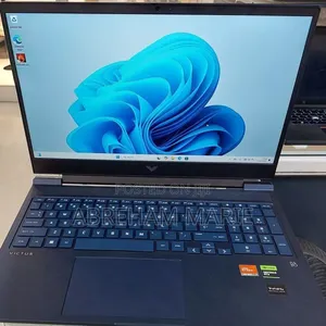 New Laptop HP Victus 16 8GB AMD Ryzen 7 SSD 1T