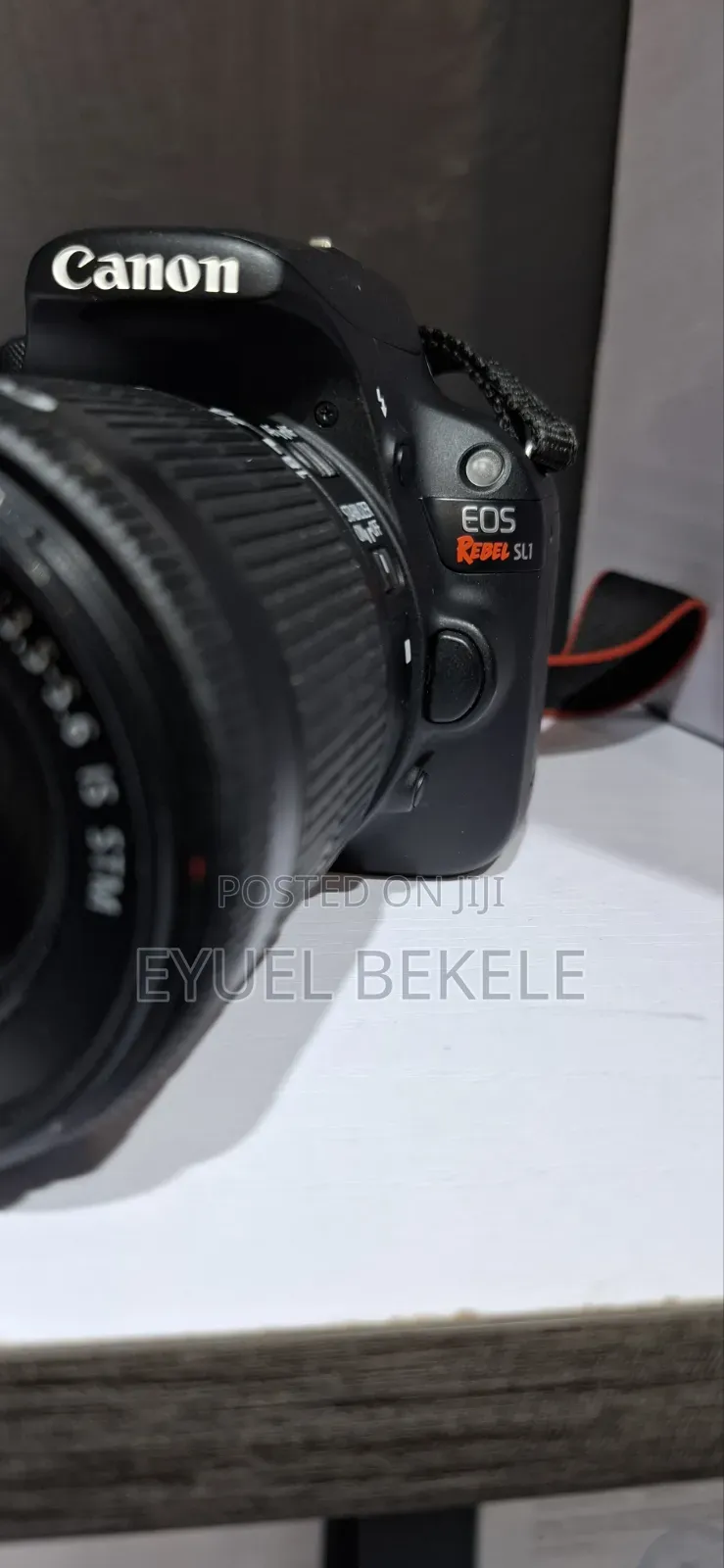 Canon Rebel SL1(100D)