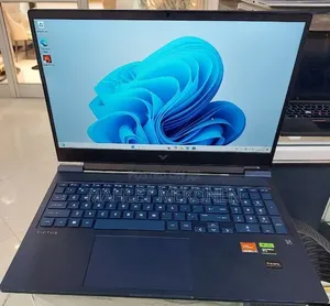 New Laptop HP Victus 16 8GB AMD Ryzen 7 SSD 1T