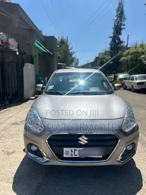 Suzuki Dzire 2022 Silver